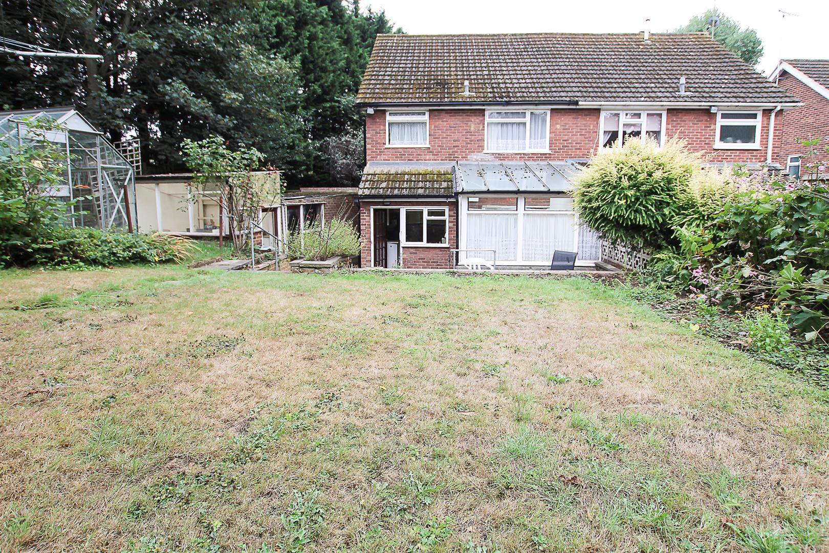 Ashford Avenue, Brentwood Keith Ashton